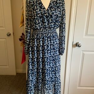 Nine Britton Dress NWT, Blue Abstract Print, M-Petite